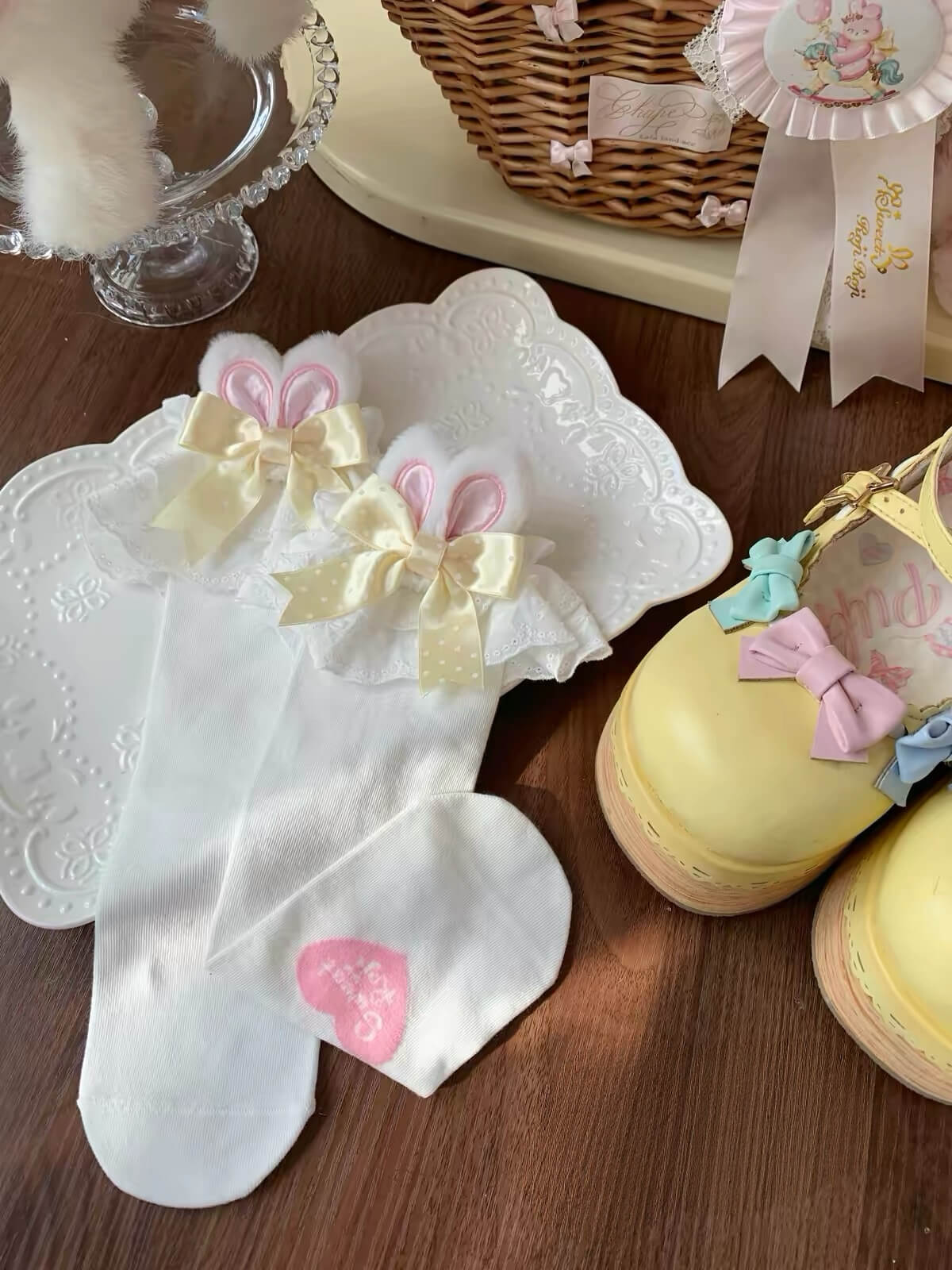 Kawaii Lolita Bunny Ear Bow Lace Frilly Calf Socks