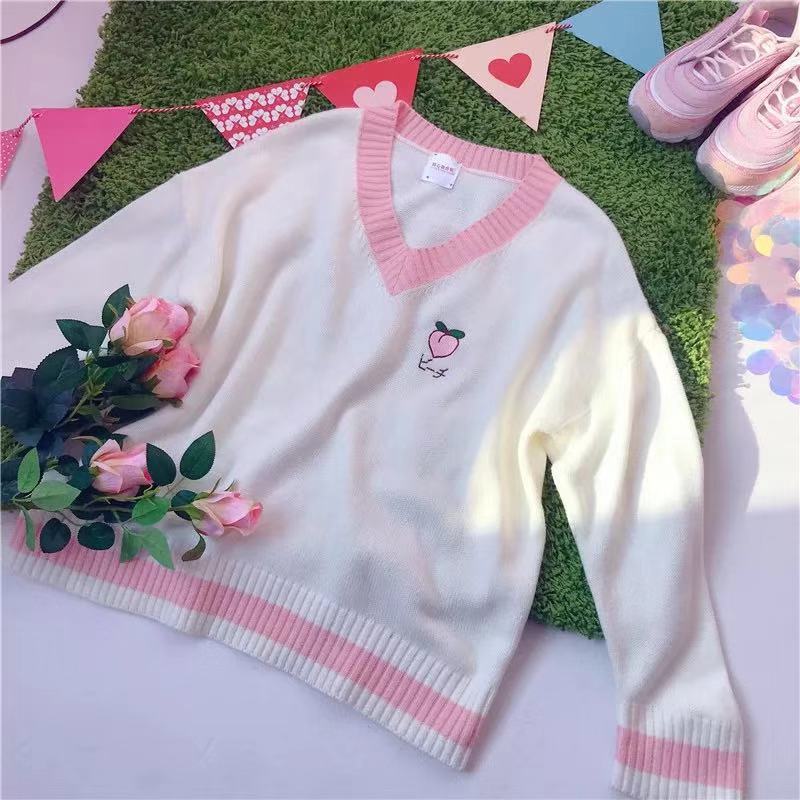 CUTE STRAWBERRY PEACH EMBROIDERIED SWEATER BY23033