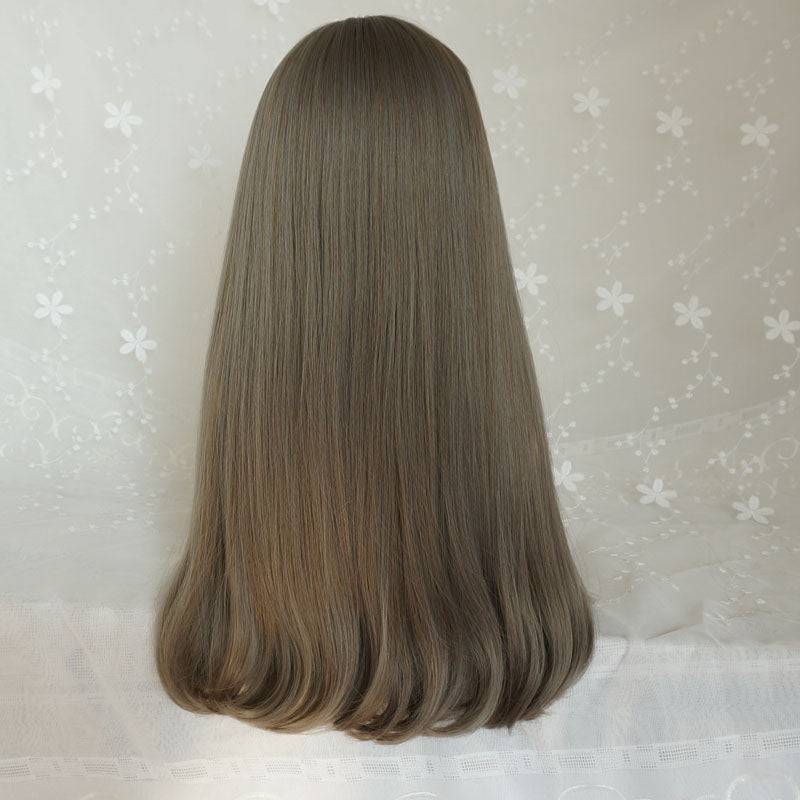 GRAY NATURAL SLIGHTLY ROLLED WIG BY31101