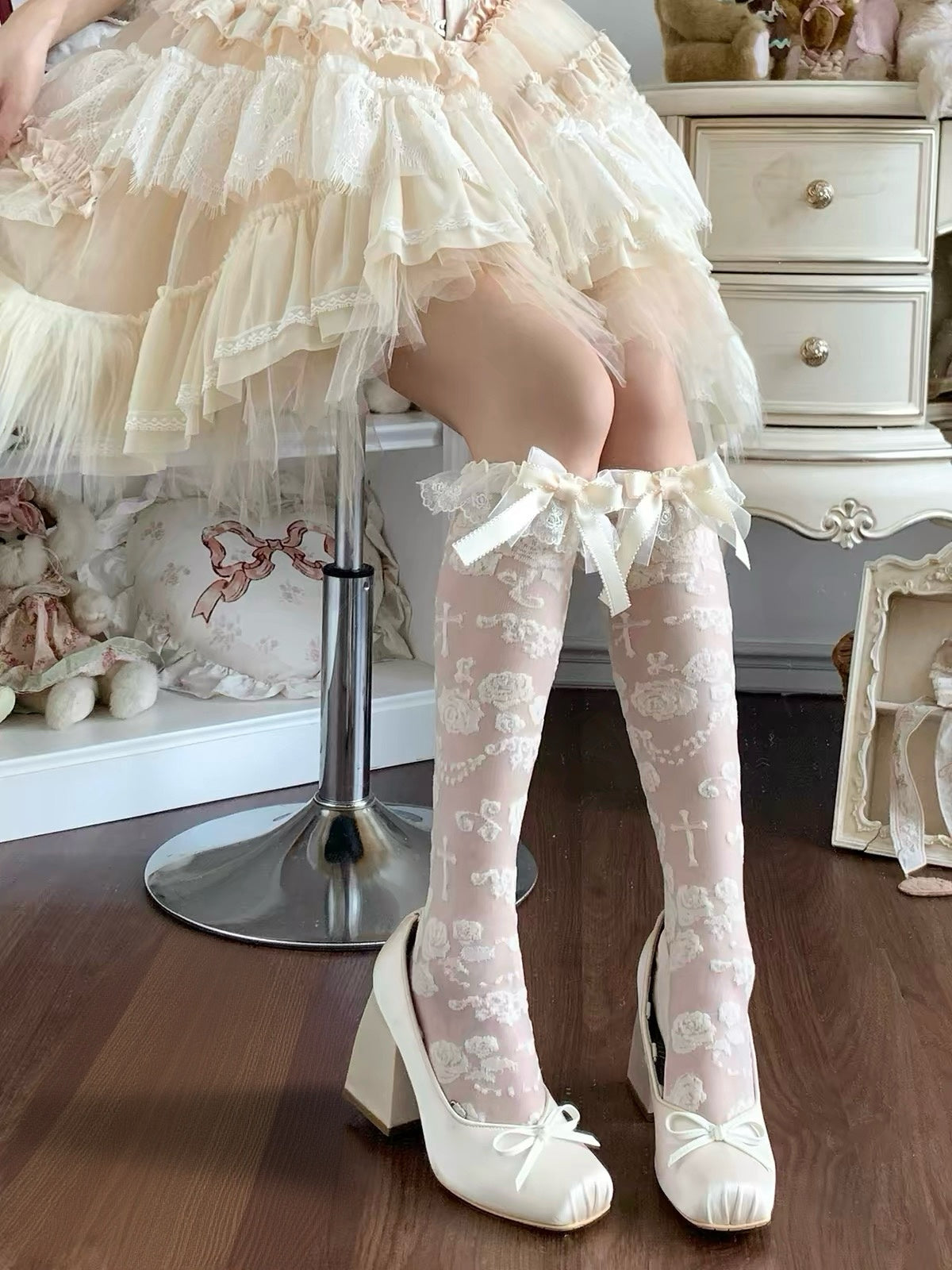 Twisted Rose Lolita Mid-Calf Kawaii Lolita Socks BY1122