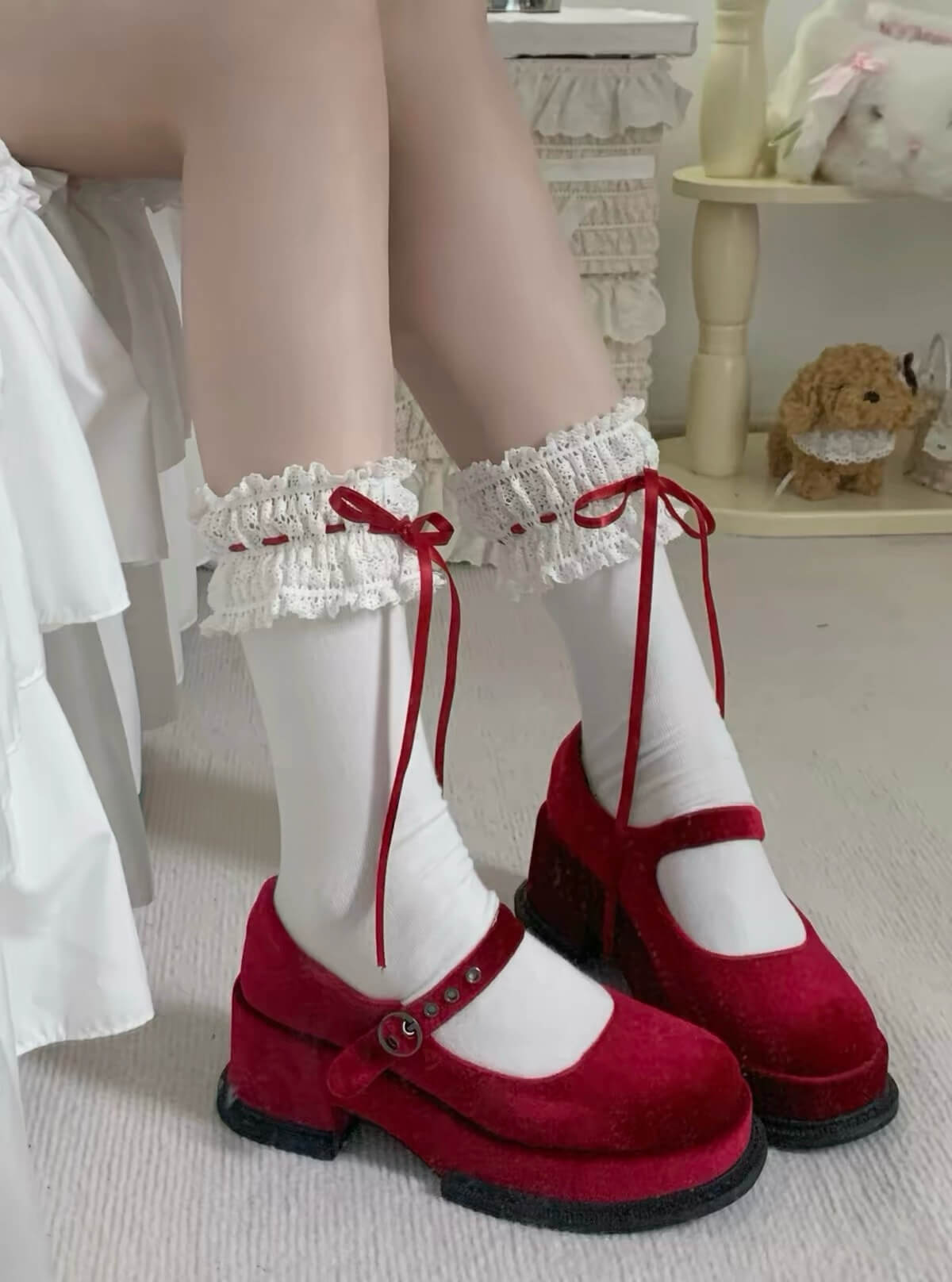 Cute Lace Bow Cotton Lolita Mid Calf Socks BY9213