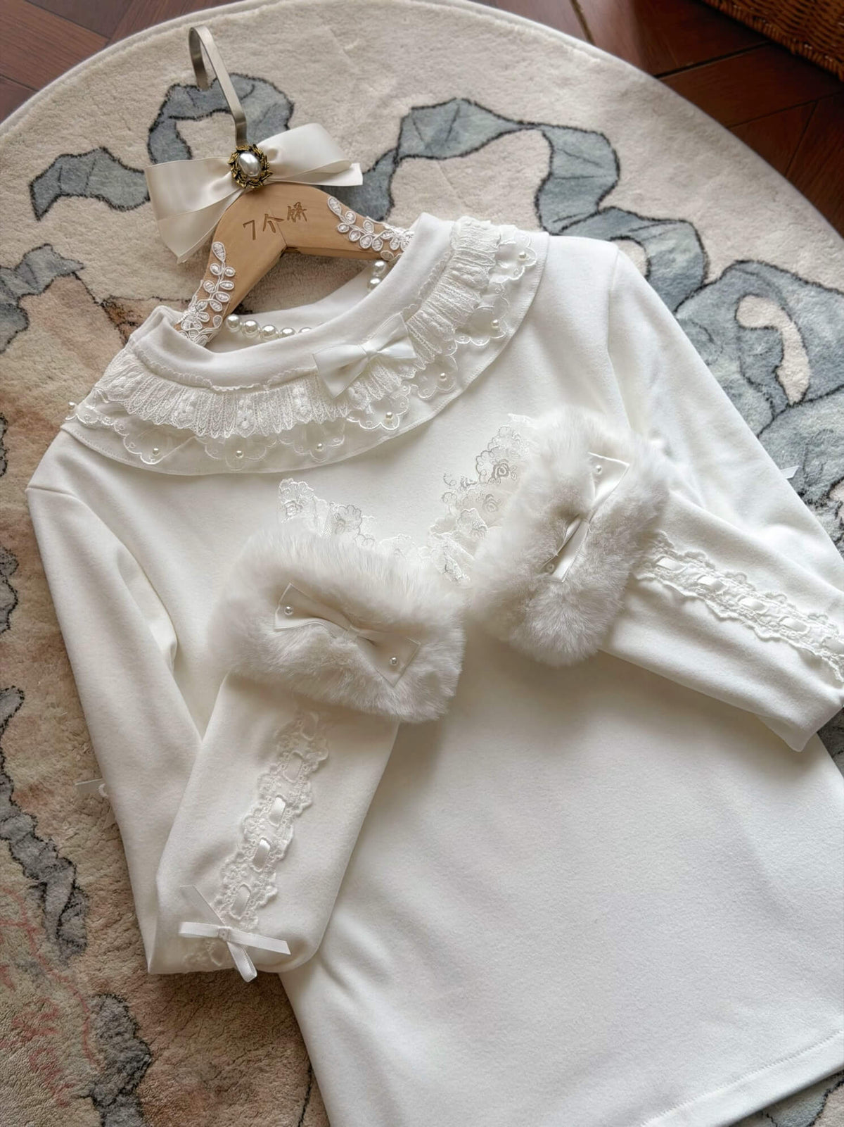 Cute Round Collar Warm Lolita Inner Blouse BY9212