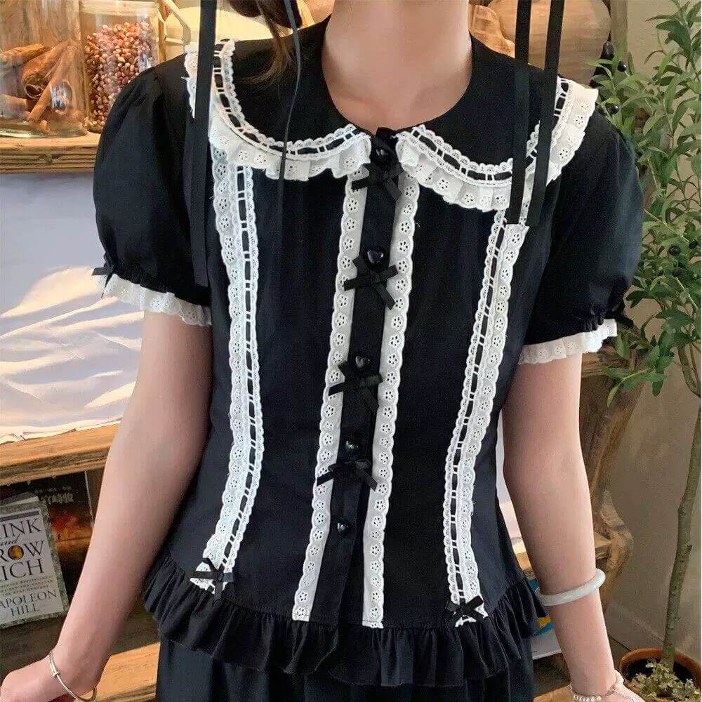 4 Colors Japanese Kawaii Peter Pan Collar Lolita Blouse black short-sleeved