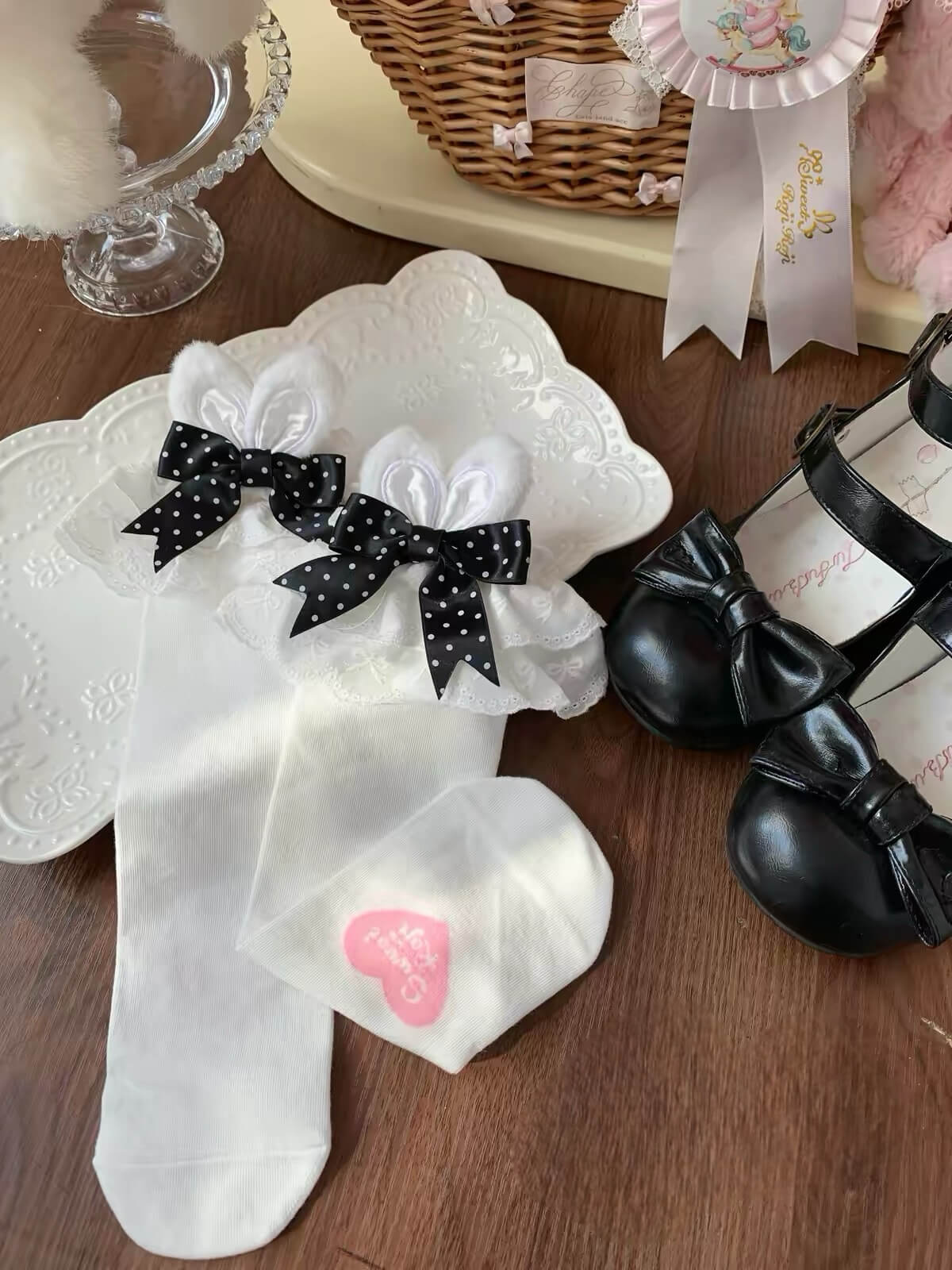 Kawaii Lolita Bunny Ear Bow Lace Frilly Calf Socks