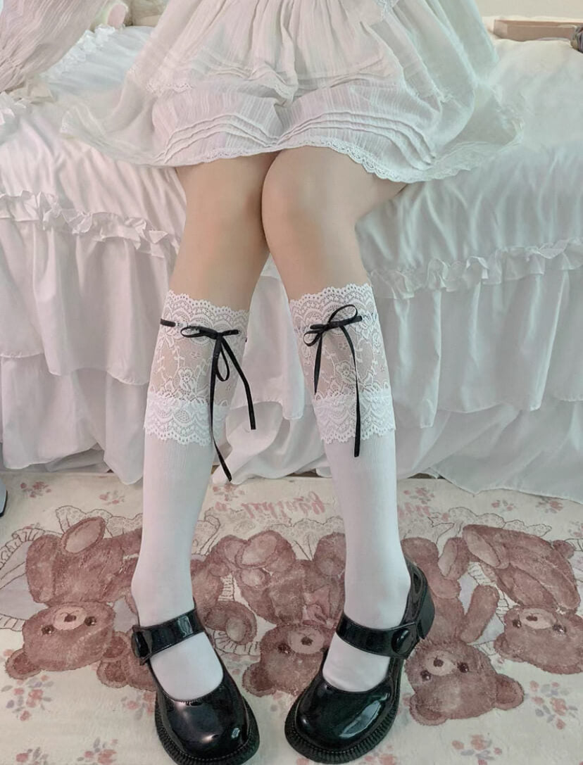 Large Lace Frilly Ruffle Cotton Lolita Socks BY1188