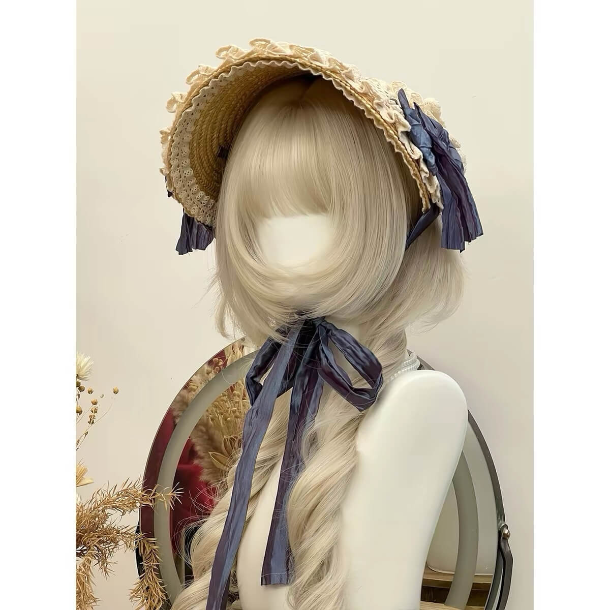 Liliana Princess Aesthetic Long Curly Wig model