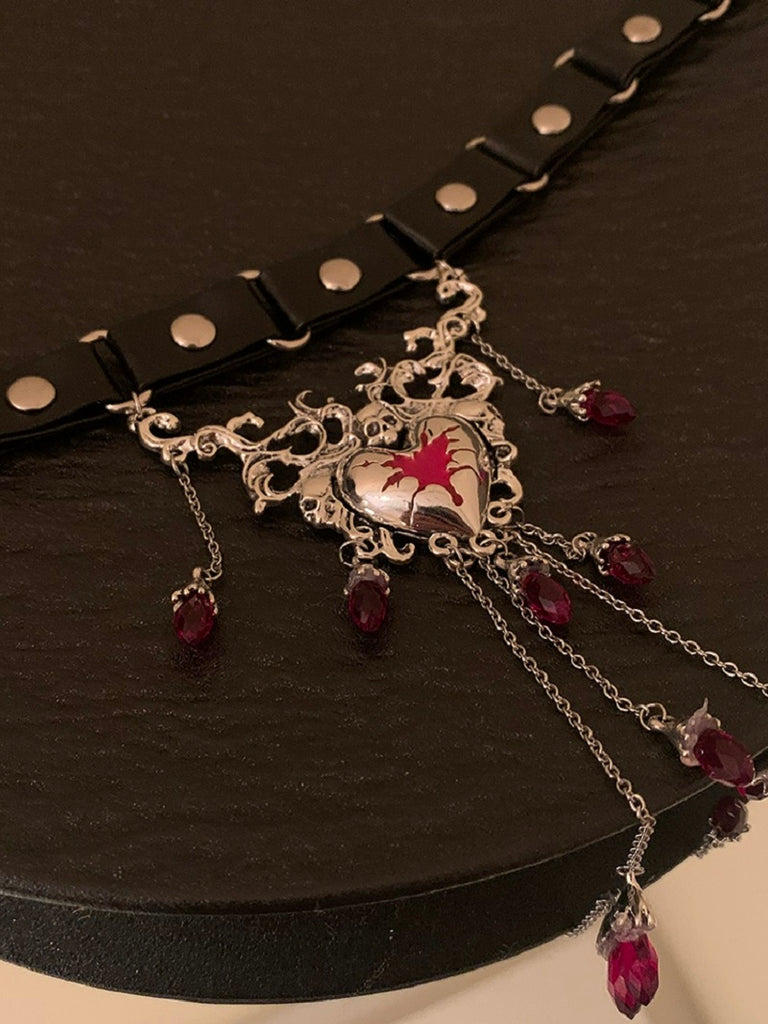 Dark Loretta Gothic Love Droplet Necklace