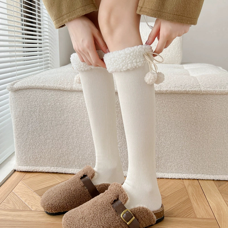 Plush milk white calf socks BY11287