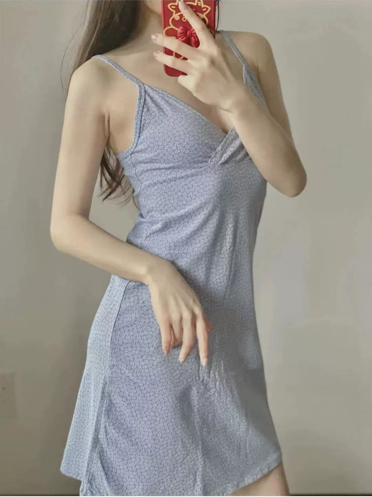 V-neck strap floral dress by24117