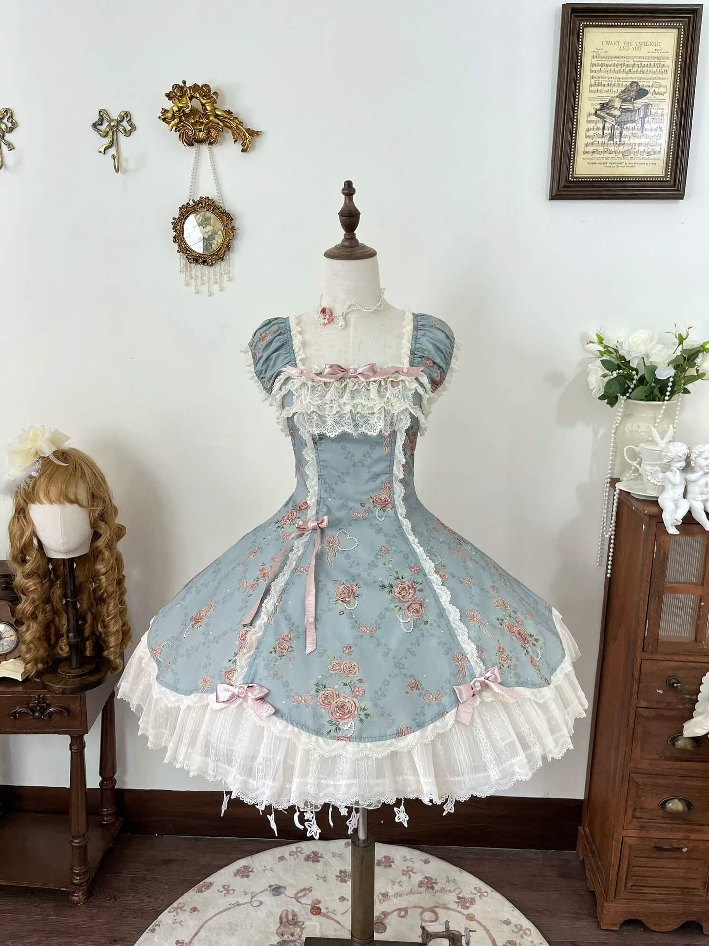 Pearl & Rose Vintage Old‑School Classic Lolita OP| Pre Order BY1112