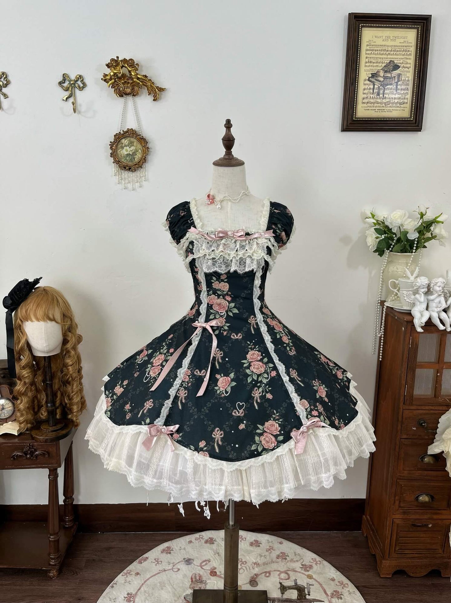 Pearl & Rose Vintage Old‑School Classic Lolita OP| Pre Order BY1112