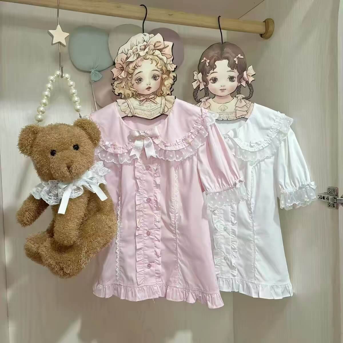 Sweet Doll Collar Short Sleeve Lolita Blouse| In Stock BY1101
