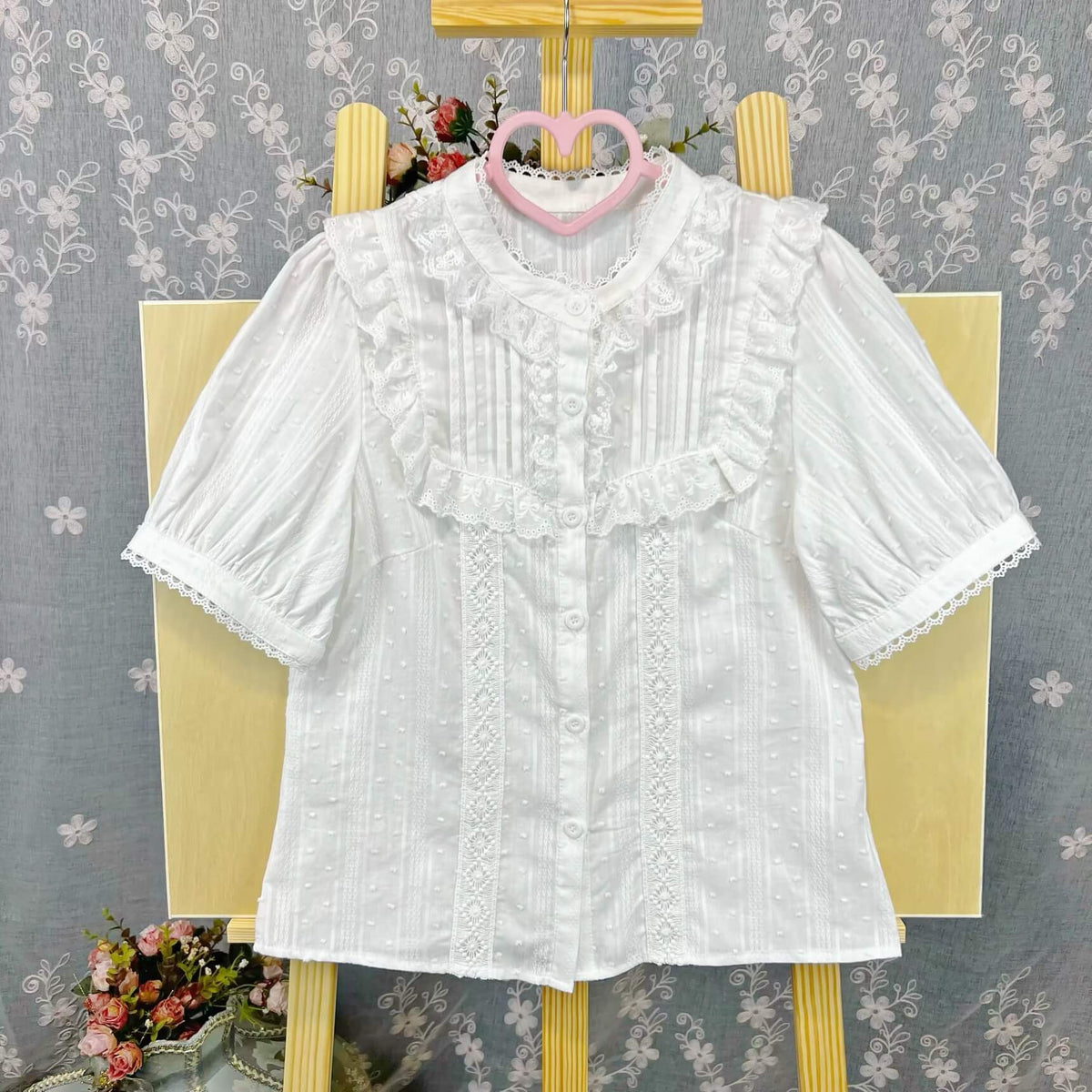 3 Colors Sweet Stand Collar Lolita Blouse BY9555