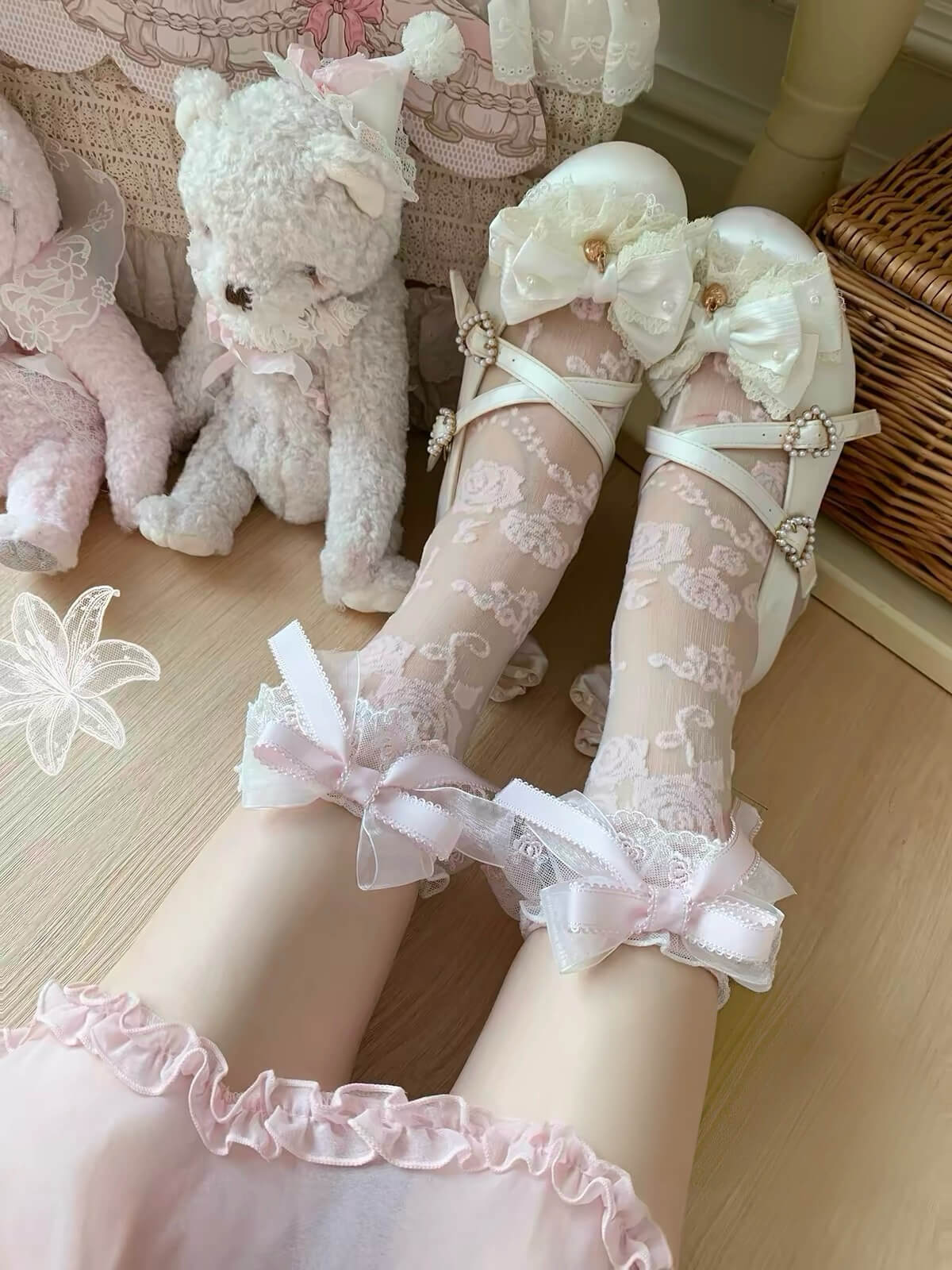 Twisted Rose Lolita Mid-Calf Kawaii Lolita Socks BY1122