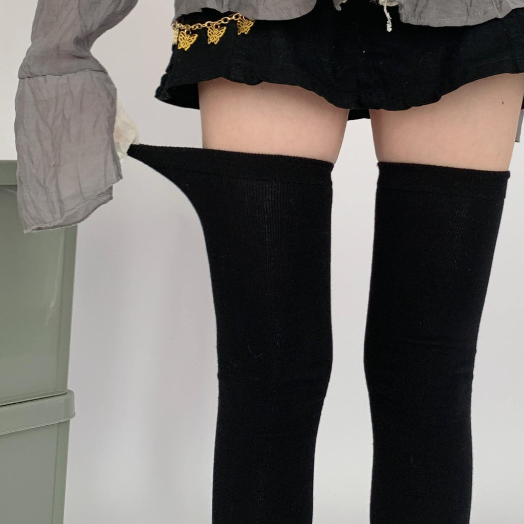 Japanese jk long tube knee socks autumn and winter black socks BY11133