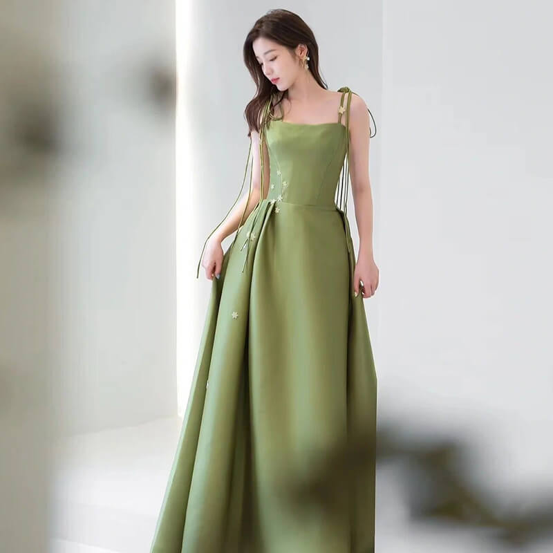 Suspender green stunning evening dress by9092