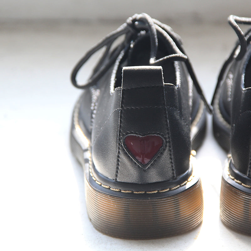 "LOVE" FLAT-SOLED RETRO LEATHER SHOES BY81022