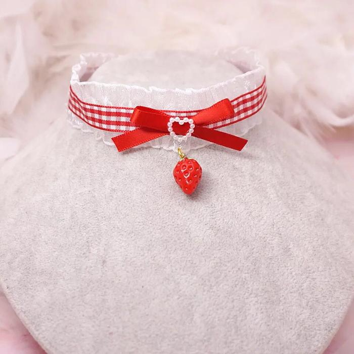 REVIEWS FOR LOLITA STRAWBERRY GRID NECKLACE