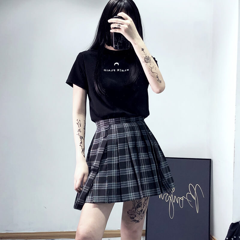 STREET FASHION PLEATED SUSPENDER SKIRT BY61140