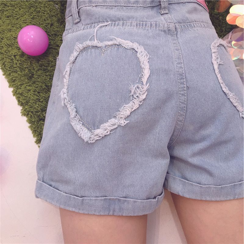 ULZZANG LOOSE LOVE JEANS SHORTS BY62027
