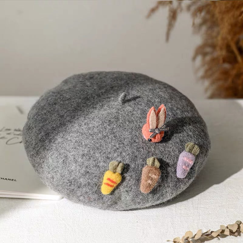 “BUNNY & CARROT” BERET