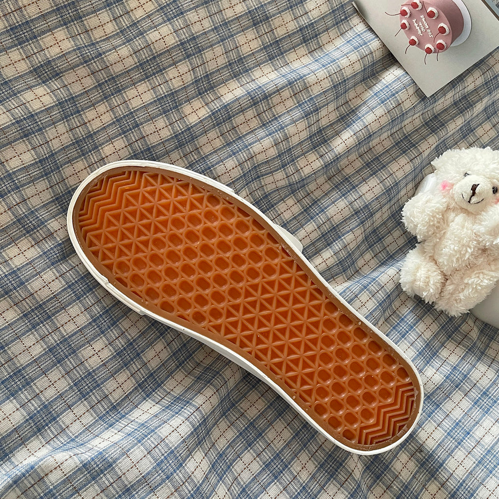INS CUTE STRAWBERRY CANVAS SHOES BY70119