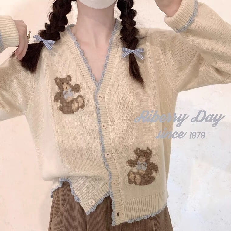 Cute bear knit cardigan BY1099